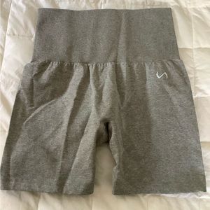 TLF React Seamless workout shorts. Size M. Sage Heather color.